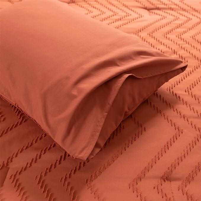 Comforter Set Burnt Orange, Terracotta, Tufted Boho Bedding for All Seasons - Sleepbella Comforter Set Burnt Orange, Terracotta, Tufted Boho Bedding for All Seasons - Queen / Chevron-orange